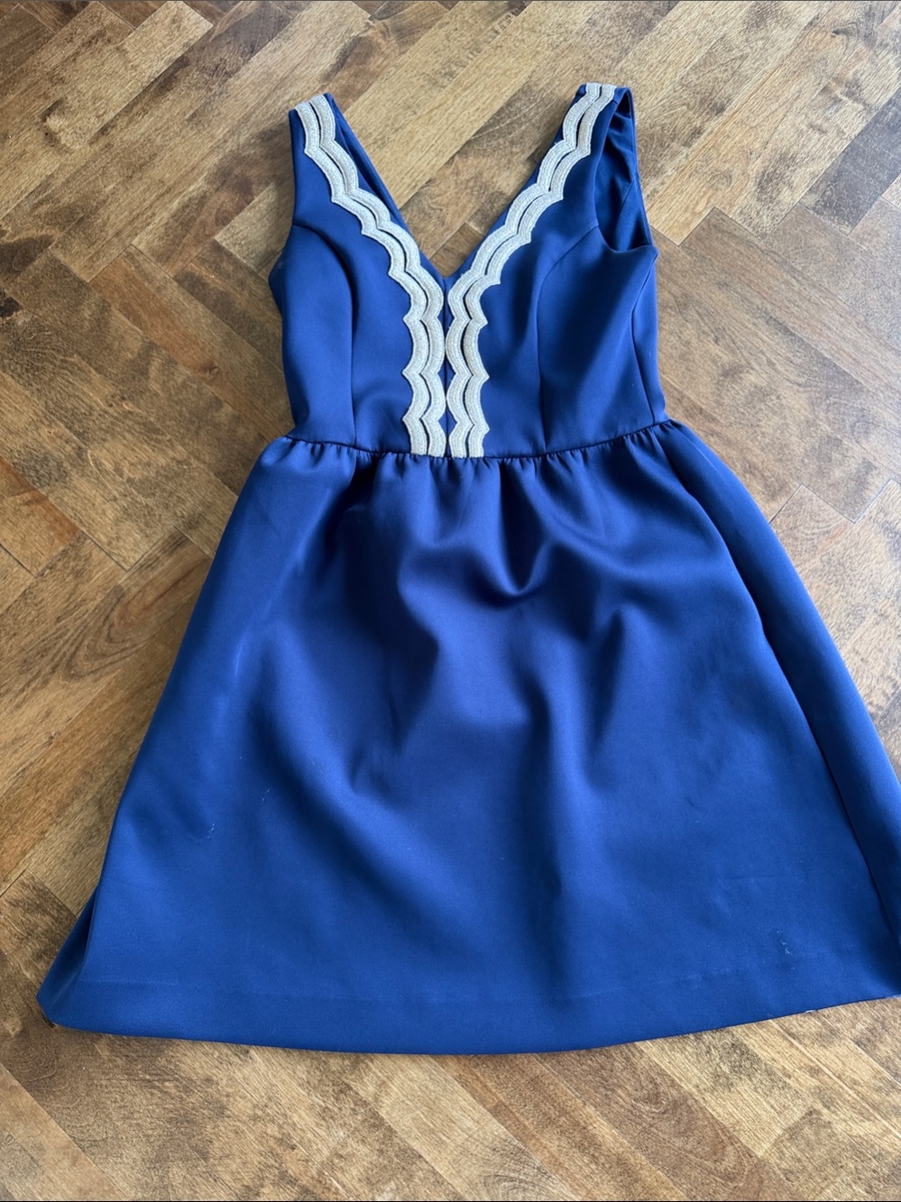 Lilly Pulitzer Navy Blue V-Neck Scalloped Trim Mini Dress